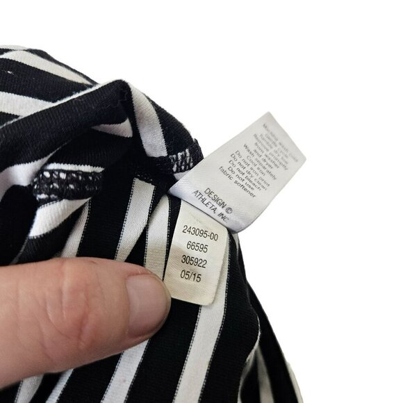 Athleta XS Black & White Striped Cropped Leggings - Yoga Pants‎ - Picture 6 of 9